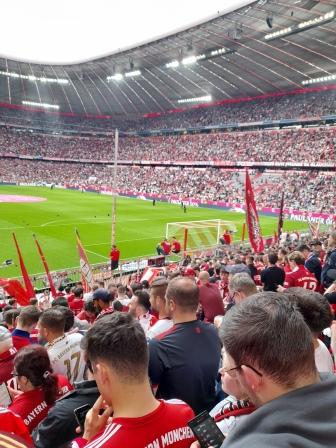 Fußball: Bengalo-Verbot in Stadien - Rapid und Austria